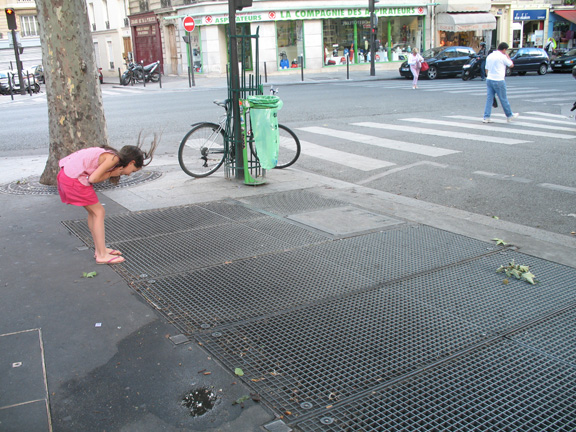 paris girlongrate Paris 7/23/2006   8/11/2006