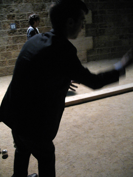 paris joaothrowing Paris 7/23/2006   8/11/2006