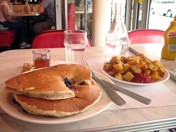 paris pancakes Paris 7/23/2006   8/11/2006