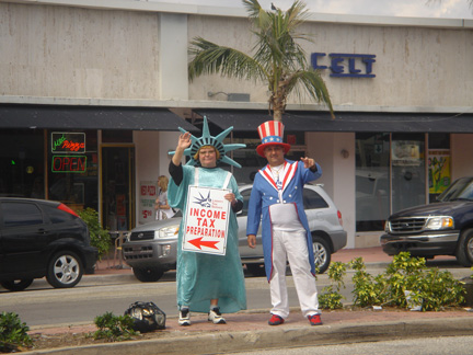 m2 patrioticcouple web Miami 2006   Part 2