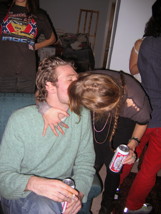 nyrainadankissing2web New Year's Eve 2006